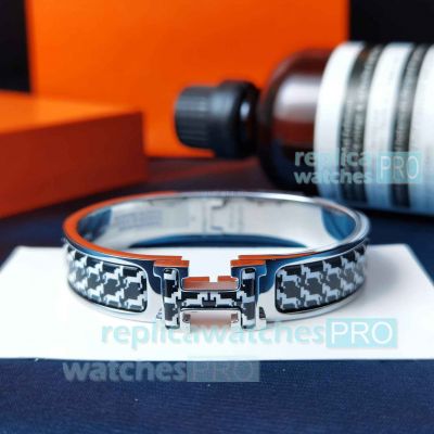 Replica Hermes Clic HH Equestrian Horse Narrow Bangle Silver Hardware